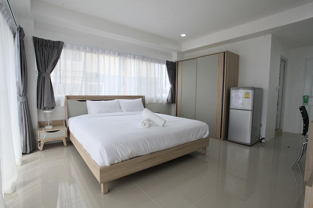 Living By Grace Apartment Si Sunthon Екстериор снимка