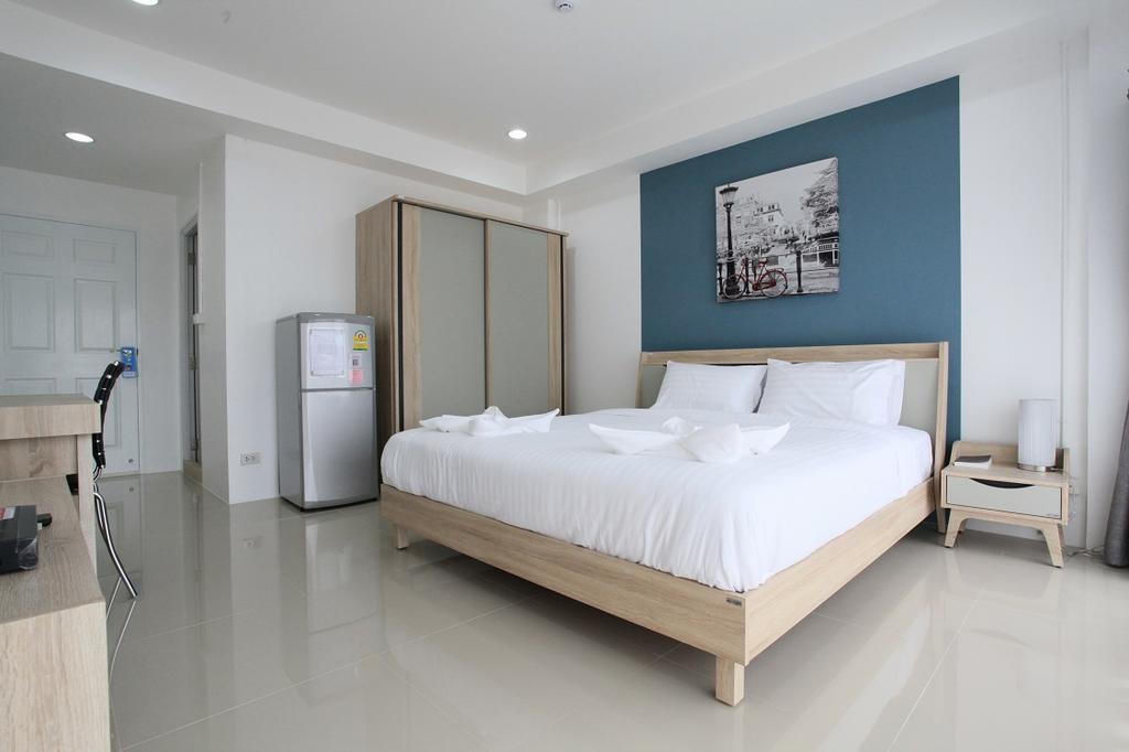 Living By Grace Apartment Si Sunthon Екстериор снимка
